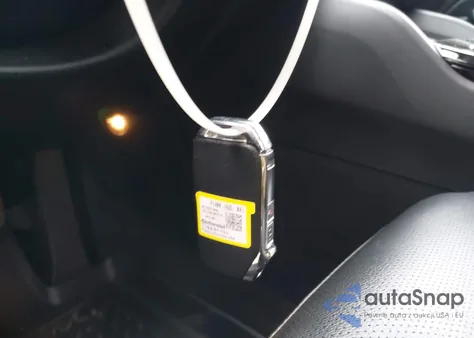 2023 Kia Sportage Hybrid Ex z USA, uszkodzony, nr VIN KNDPVCAG1P7052090